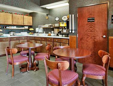 Super 8 By Wyndham Bowling Green Restauracja zdjęcie